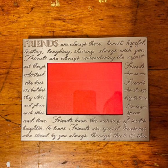 FRIENDS Picture Frame - Picture 3 of 7